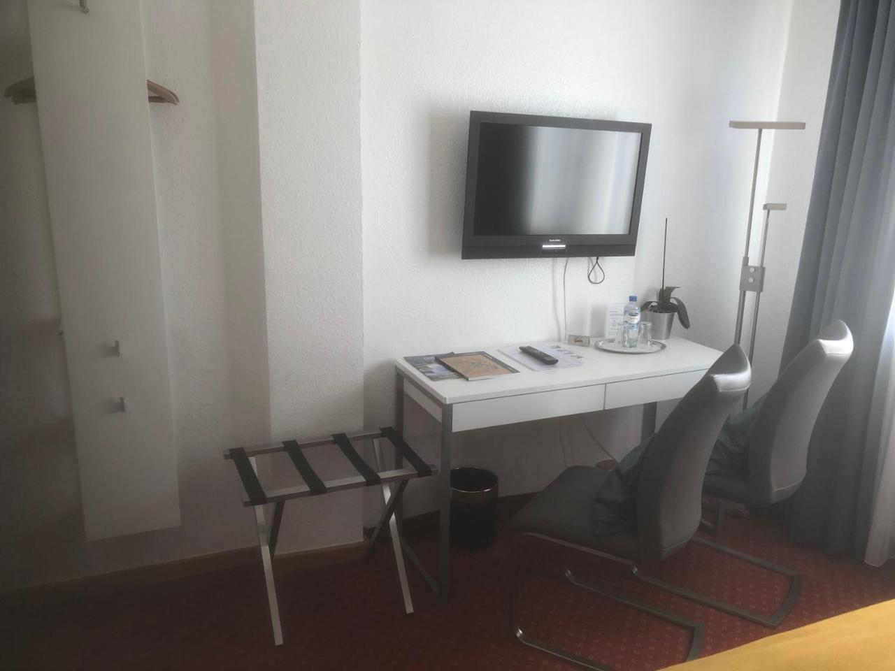 Hotel Sechzehn Leverkusen Exteriér fotografie